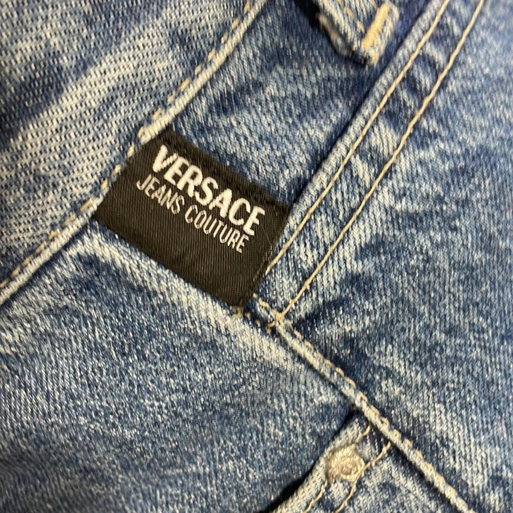 VERSACE JEANS COUTURE - Picture 8 of 9